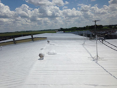 Metal Roof Spray Foaming